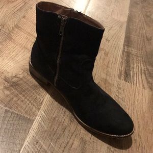 American eagle booties